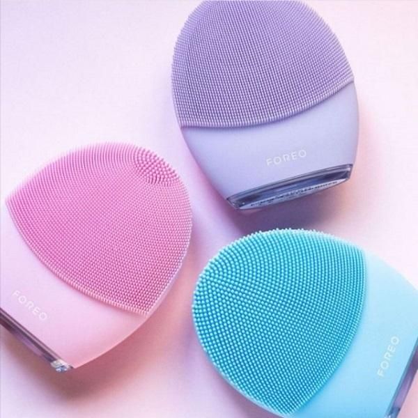 Review 3 màu máy rửa mặt Foreo Luna 3 có công dụng riêng cho từng loại da