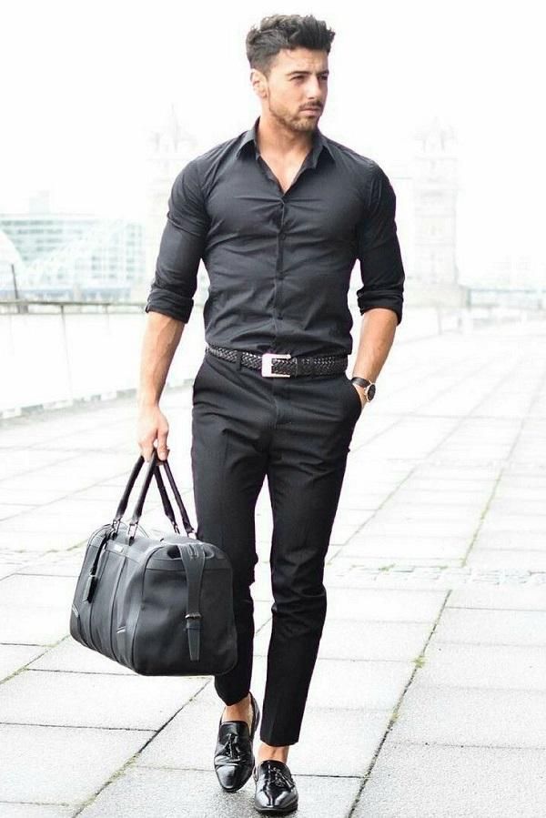 Gợi ý áo sơ mi đen nên mặc với quần màu gì cho phái nam là chuẩn vô cùng đẹp