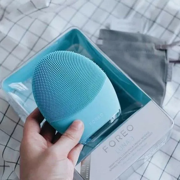 Review 3 màu máy rửa mặt Foreo Luna 3 có công dụng riêng cho từng loại da