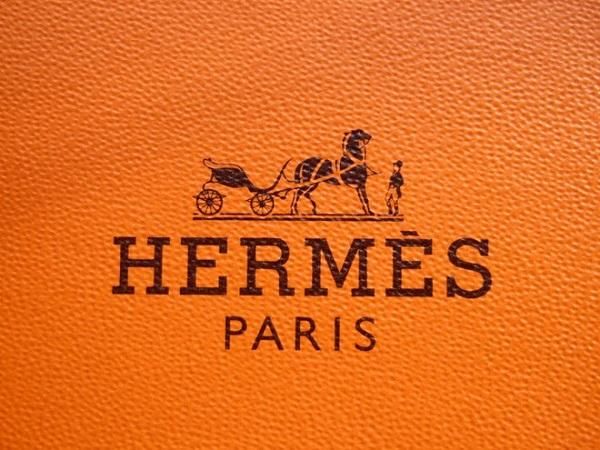 Review Son Rouge Hermès ra mắt với 24 màu cực sang xịn mịn