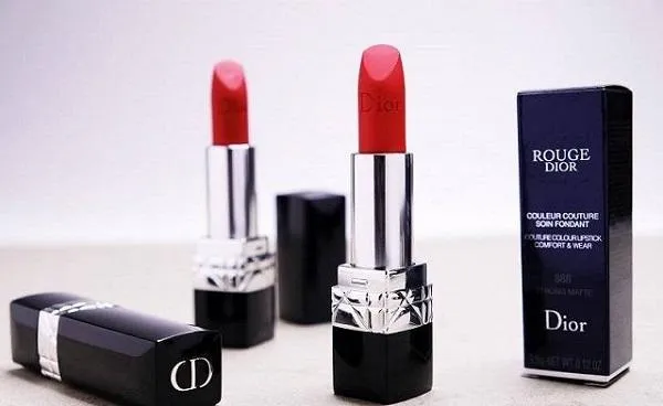 Top 4 dòng son Dior “ăn khách” và cách phân biệt son Dior thật giả chuẩn xác