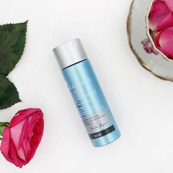 Review 11 loại nước hoa hồng cho da dầu mụn nhạy cảm “đáng đồng tiền bát gạo”
