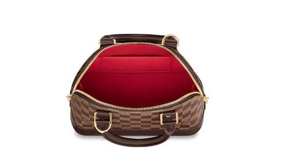 Giá bán các mẫu túi xách nữ Louis Vuitton chính hãng trendy 2025 - 21