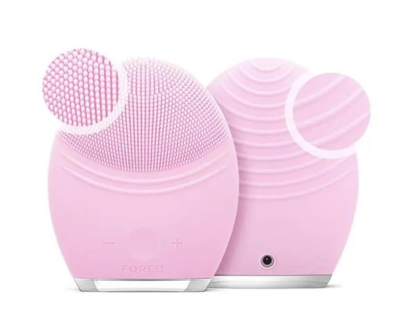 Công dụng và cách dùng các dòng máy rửa mặt Foreo Luna rất chi tiết