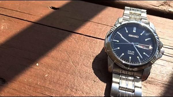 Top 15+ mẫu đồng hồ Seiko Solar cho nam chất lượng giá tốt mua nhiều