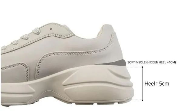 9 đôi giày thể thao sneaker nữ độn đế màu trắng HOT và trendy năm nay - 2