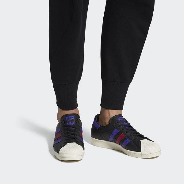 Giá bán giày Adidas Superstar và 7 cách nhận biết hàng chính hãng rất đơn giản