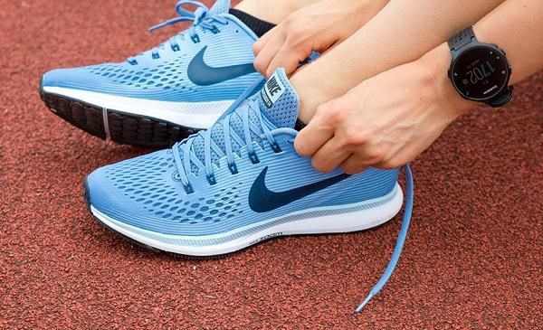 8 cách phân biệt giày Nike thật giả chuẩn xác trong 3 phút