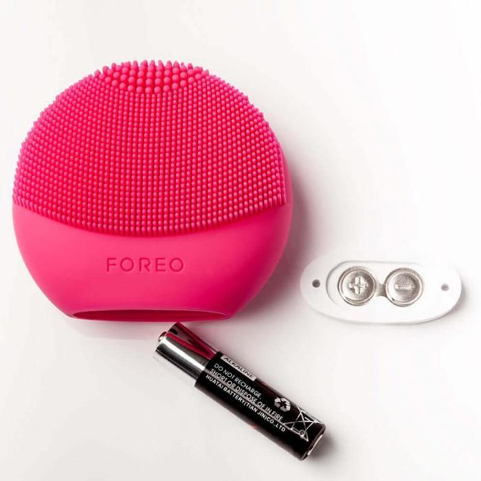 Máy Rửa Mặt Foreo Luna Play Plus Màu Hồng Đậm – Fuchsia - Máy rửa mặt - Vua Hàng Hiệu