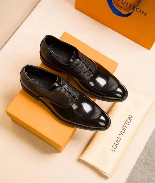 Lý do giày Louis Vuitton chính hãng không bao giờ hạ nhiệt dù giá đắt đỏ - 3