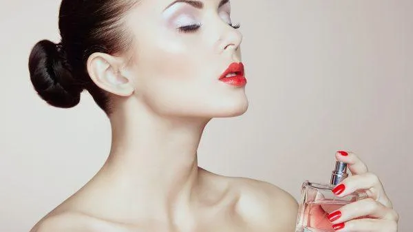 Nồng độ nước hoa là gì? Nhận biết EDT, EDP, Cologne