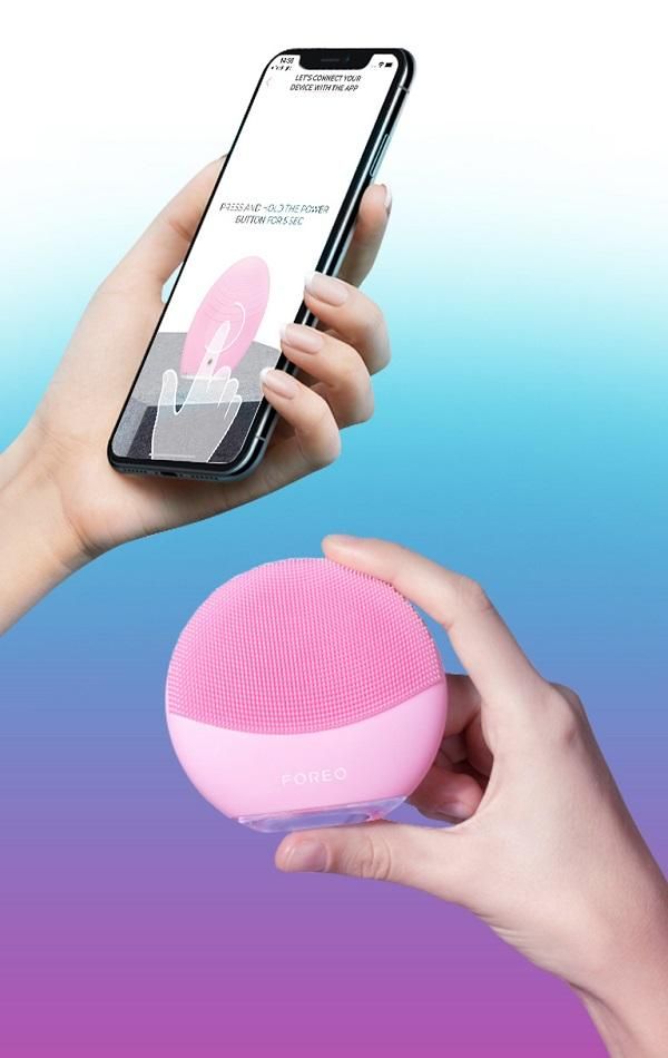 So sánh review máy rửa mặt Foreo Mini 3 và Foreo Play Plus
