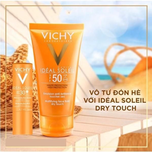 Ở nhà có cần dùng kem chống nắng không? Nên bôi mấy lần một ngày?