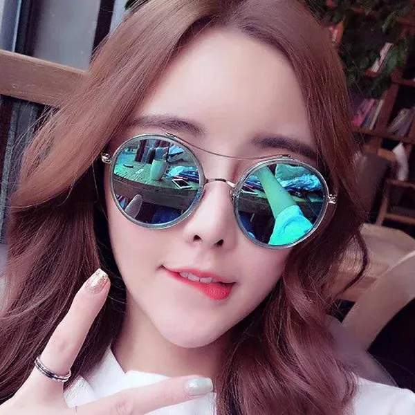 Tìm hiểu chi tiết về mắt kính tráng gương và lý do nên sử dụng - 1