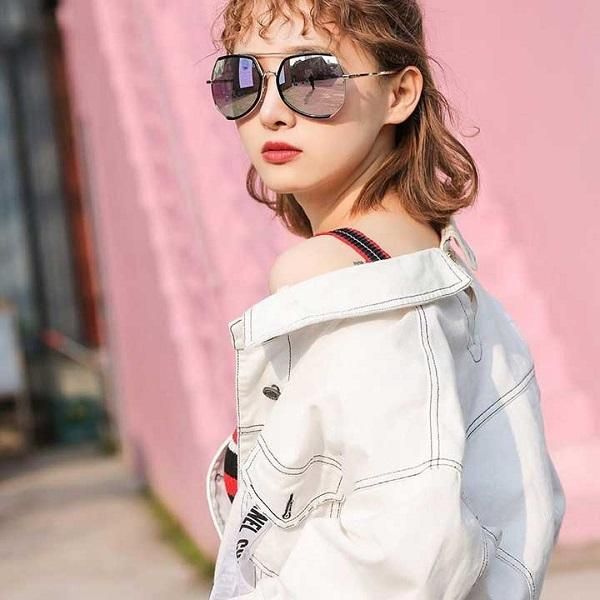 Tìm hiểu chi tiết về mắt kính tráng gương và lý do nên sử dụng - 3