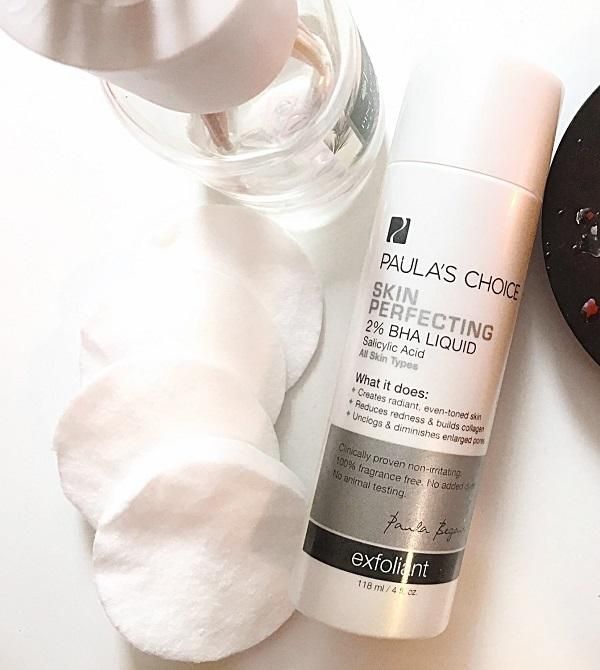 Review top 6 tẩy tế bào chết Paula’s Choice cho da mụn nhạy cảm chất lượng tốt
