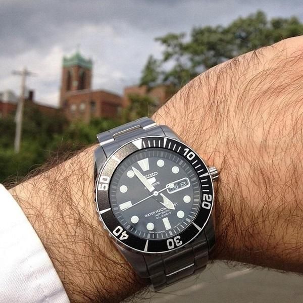 Review và khám phá các mẫu đồng hồ Seiko 5 Sport Automatic quan tâm nhiều
