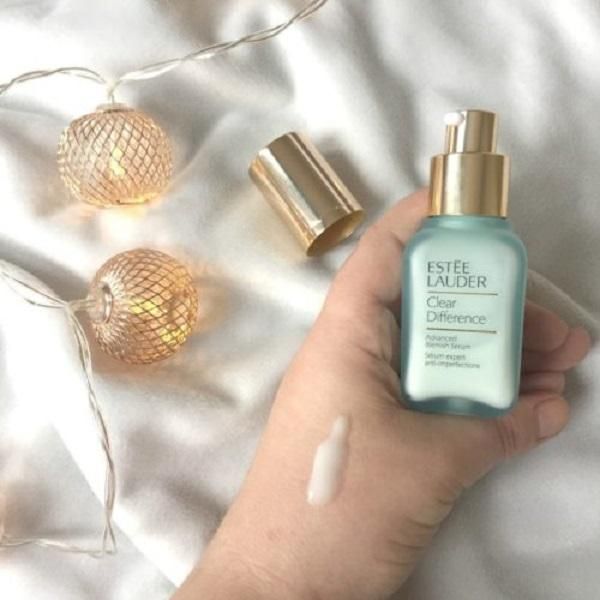 Review các loại kem hỗ trợ làm sạch mụn cao cấp được bác sĩ và chuyên gia da liễu khuyên dùng