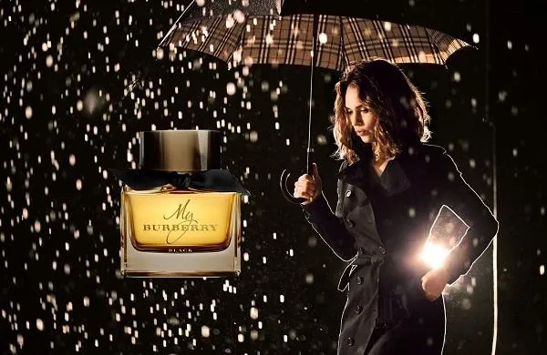 Top 10 mùi hương nước hoa nữ quyến rũ đàn ông