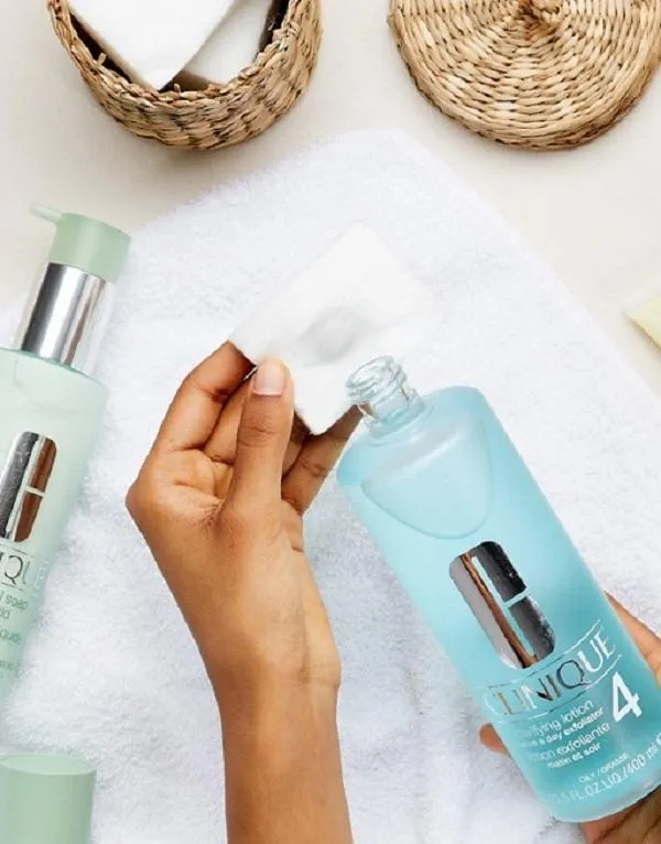 Review 6 chai toner lotion Clinique thân thiện với làn da lành tính cho từng loại da