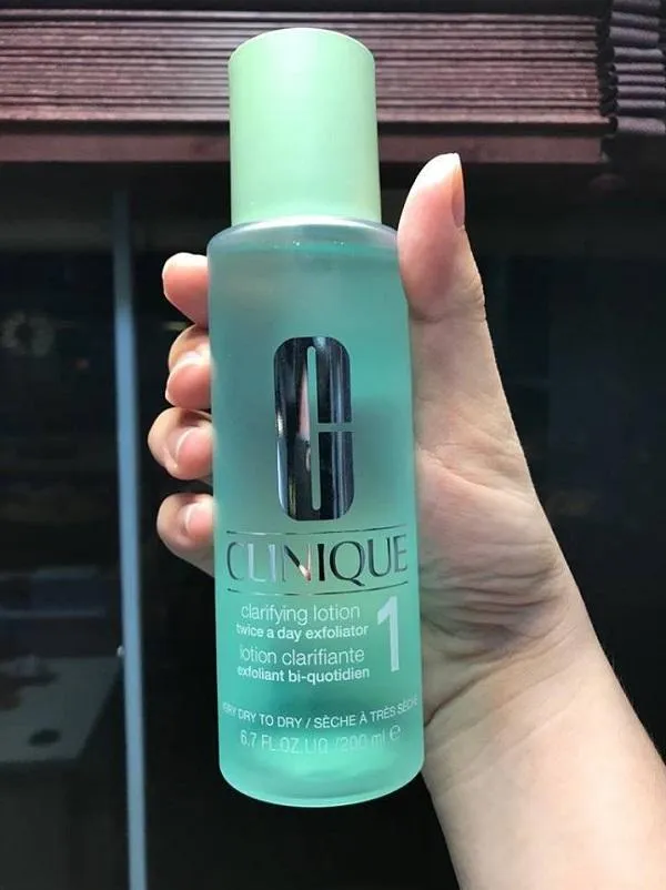 Review 6 chai toner lotion Clinique thân thiện với làn da lành tính cho từng loại da