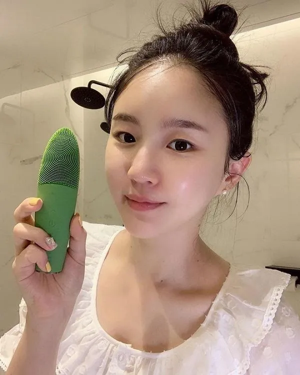 Review máy rửa mặt Juvera S 