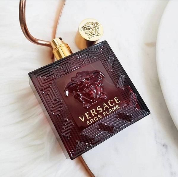 Top 3 chai nước hoa Versace Eros mang sự quyến rũ của 