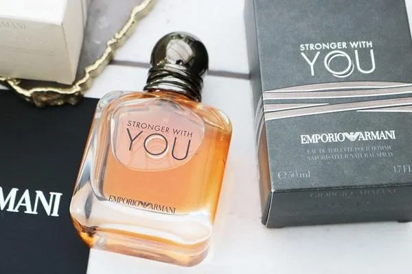 Top 5 chai nước hoa Giorgio Armani cho nam chinh phục mọi khứu giác