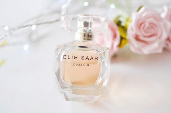 Top 9 chai nước hoa Chypre hương hoa cỏ tự nhiên nhẹ nhàng và thuần khiết