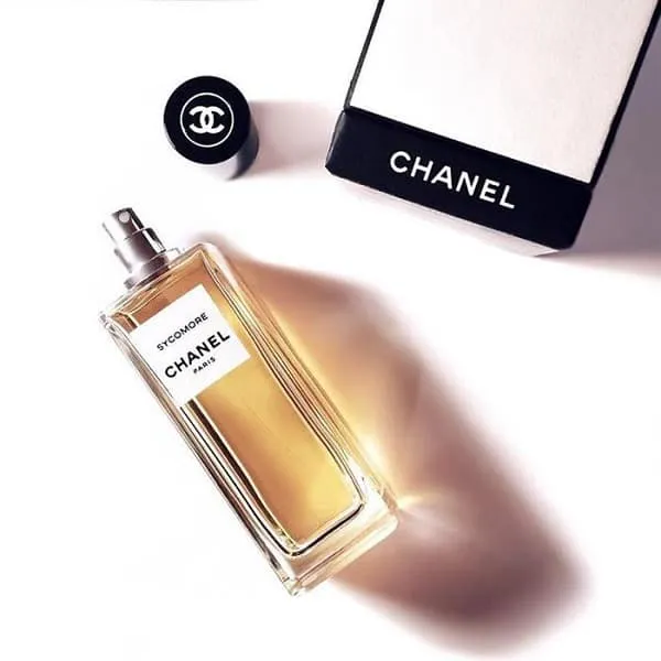 10 chai nước hoa unisex của Pháp sở hữu hương thơm rất quyến rũ