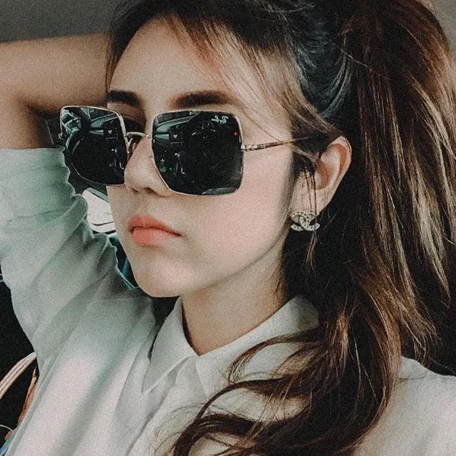10 mẫu kính mát Rayban unisex cho cả nam và nữ dẫn đầu xu hướng hiện nay