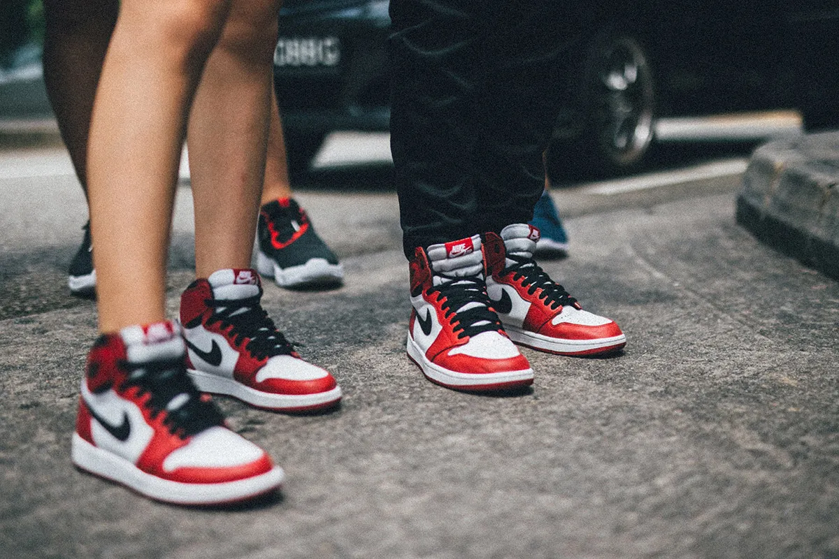 Giày Nike chính hãng giá bao nhiêu và các mẫu giày Nike đang thịnh hành