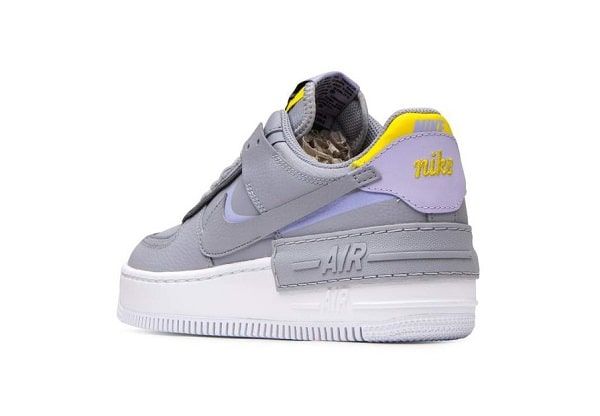 Giày Nike chính hãng giá bao nhiêu và các mẫu giày Nike đang thịnh hành