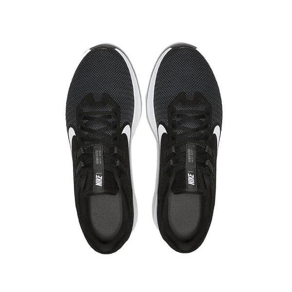 Giày Nike chính hãng giá bao nhiêu và các mẫu giày Nike đang thịnh hành