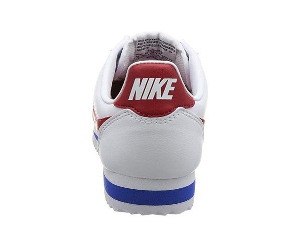 Giày Nike chính hãng giá bao nhiêu và các mẫu giày Nike đang thịnh hành