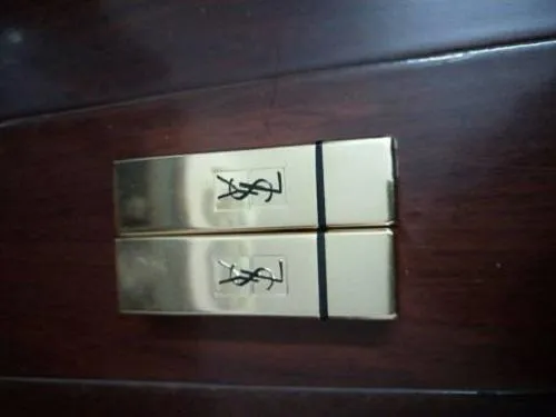 Hướng dẫn 5 cách kiểm tra phân biệt son YSL chính hãng thật giả uy tín