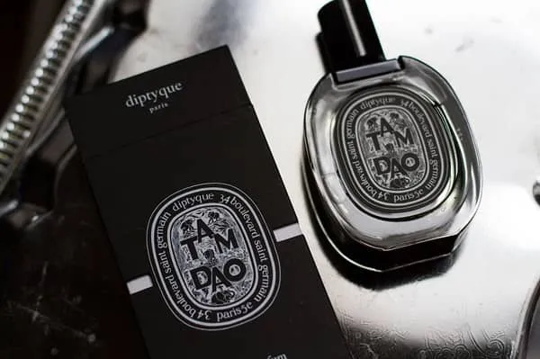 10 chai nước hoa unisex của Pháp sở hữu hương thơm rất quyến rũ