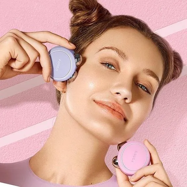 Review máy massage nâng cơ mặt Foreo Bear có tốt như lời đồn quảng cáo?
