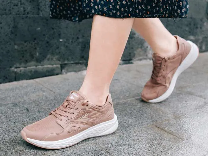 Top 10 các hãng giày thể thao nữ hàng hiệu nổi tiếng