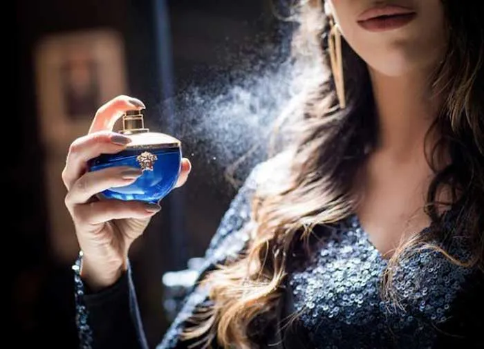 Top 10 chai nước hoa Versace 5ml giá dưới 300k bán chạy 2025