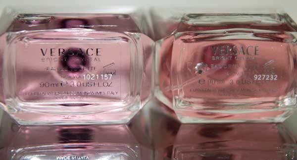 7 cách phân biệt nước hoa Versace Bright Crystal thật giả chuẩn xác