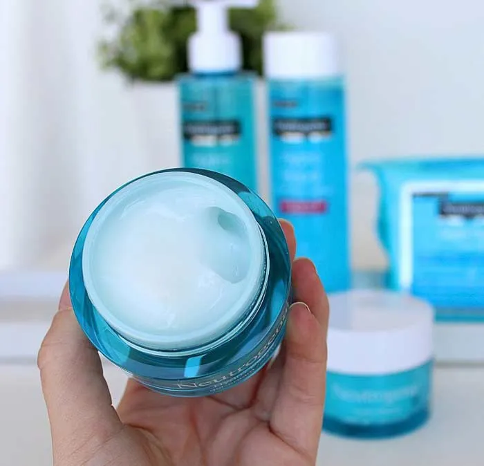 Review mỹ phẩm Neutrogena có tốt không? Top 5 sản phẩm đáng mua - 3