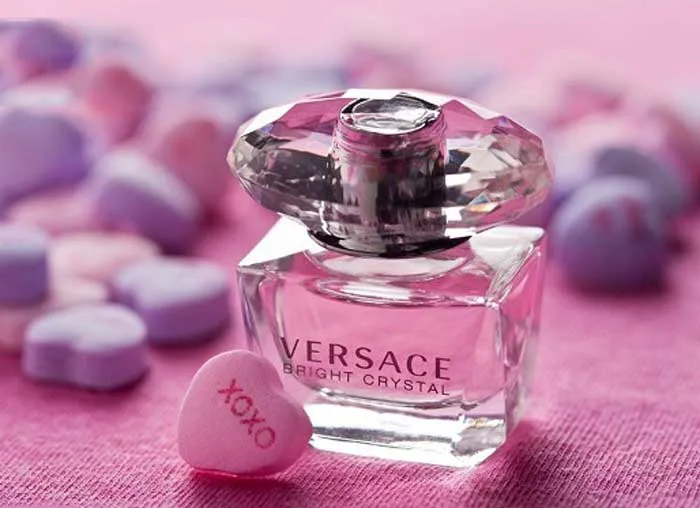 Review nước hoa Versace Bright Crystal 5ml 30ml 50ml 90ml giá bao nhiêu