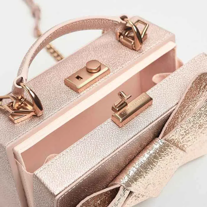10+ mẫu túi xách Charles & Keith chính hãng được mua nhiều