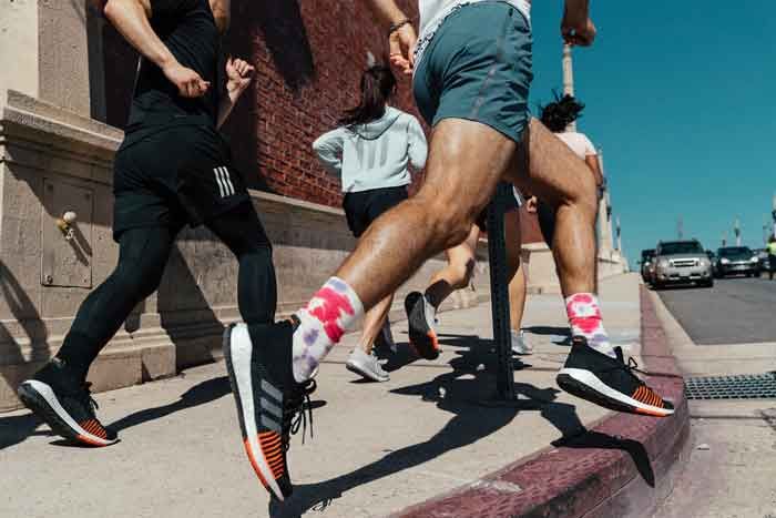 Top 7 các mẫu giày Adidas trendy năm nay không thể bỏ qua