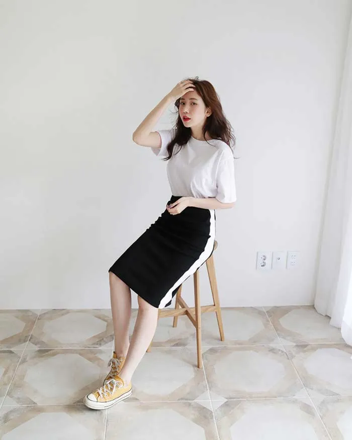 15 cách phối đồ cho chân váy len mặc với áo gì là chuẩn đẹp