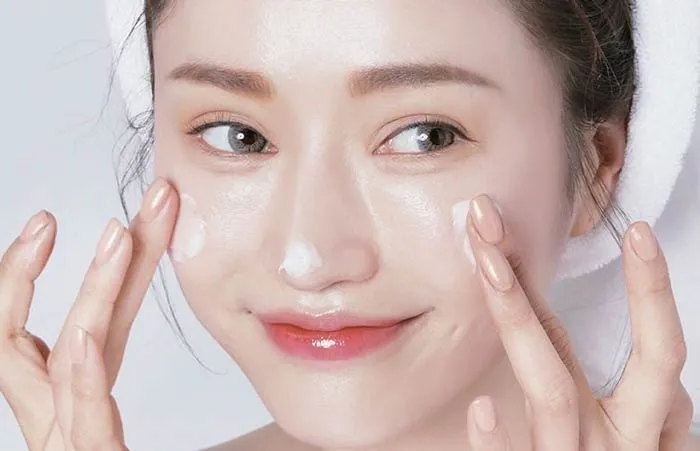 Retinol là gì? Cách sử dụng Retinol cho người mới bắt đầu