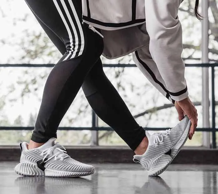 Giày Adidas AlphaBounce chính hãng giá bao nhiêu? Mua ở đâu uy tín?