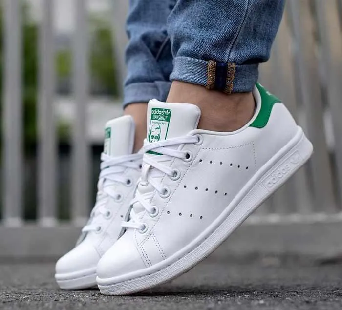 Top 13 những đôi Sneaker nổi tiếng không bao giờ lỗi mốt