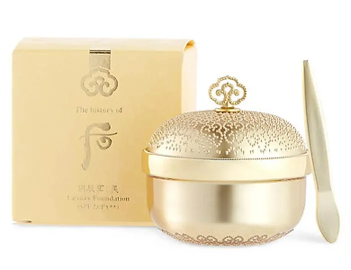 Top 10 loại kem nền cho da dầu mụn được nhiều khách hàng yêu thích mịn đẹp lâu trôi